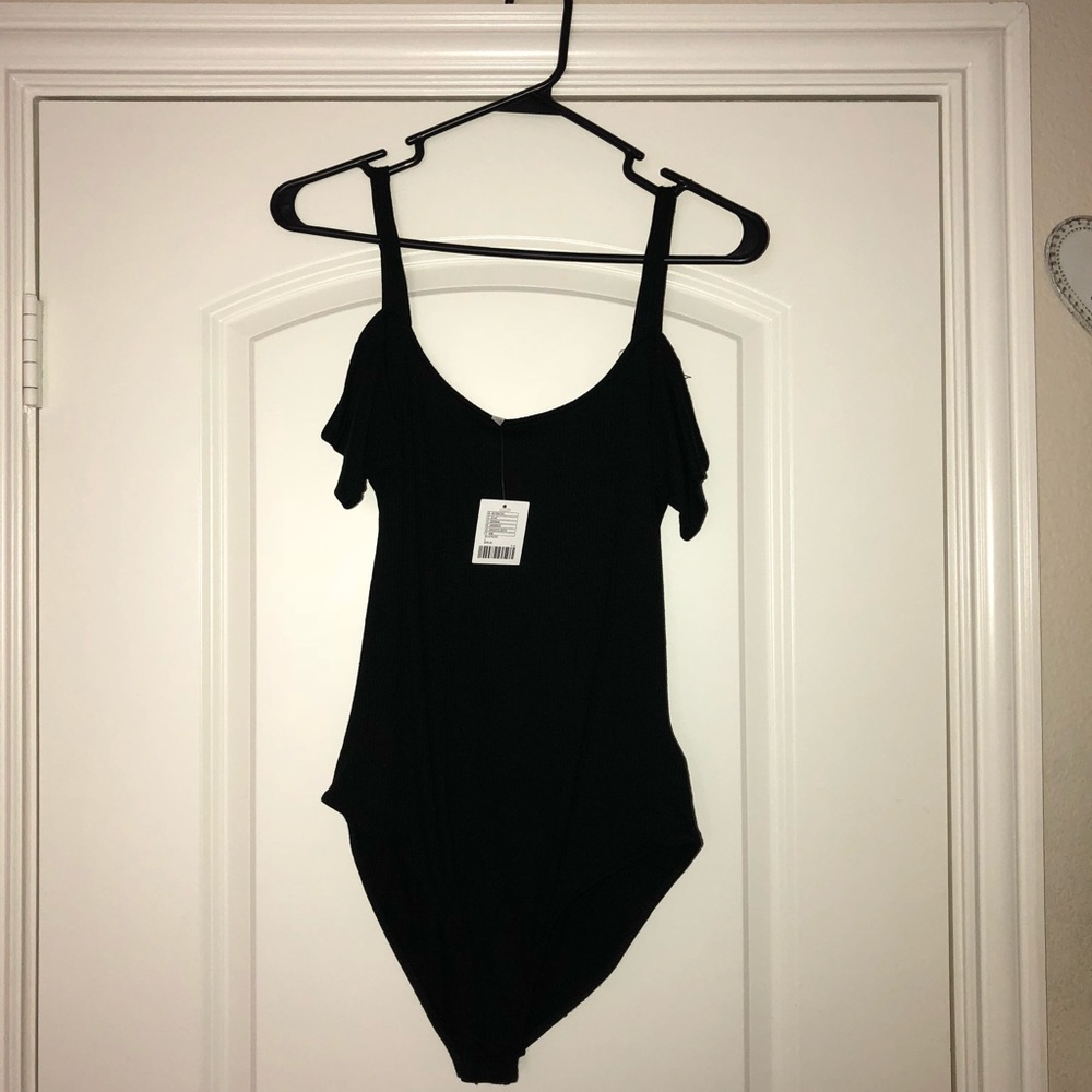 One piece off the shoulder